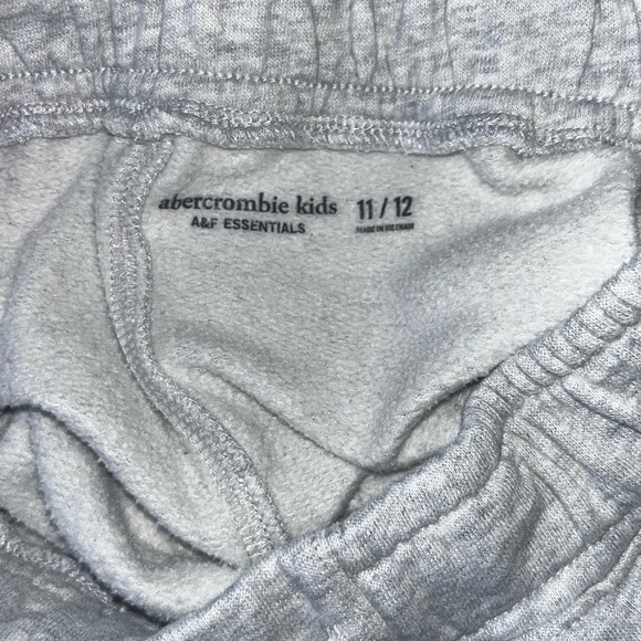 Sold - Picture 4 of 7